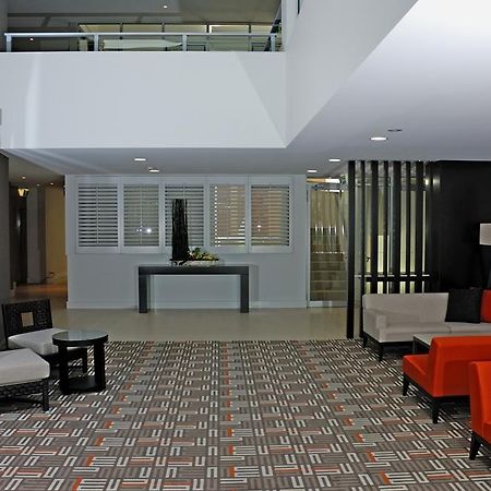 Chancellor Executive Apartments Гоулд Коуст Интериор снимка