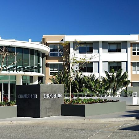 Chancellor Executive Apartments Гоулд Коуст Екстериор снимка