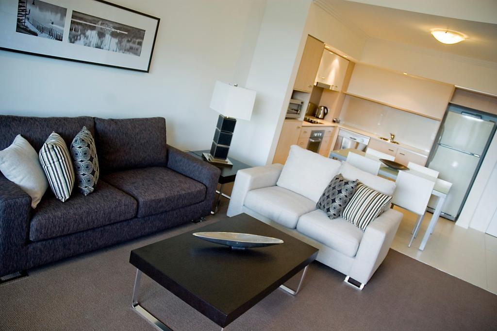 Chancellor Executive Apartments Гоулд Коуст Екстериор снимка