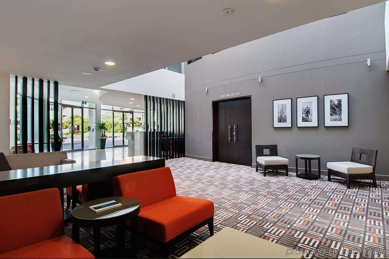 Chancellor Executive Apartments Гоулд Коуст Стая снимка