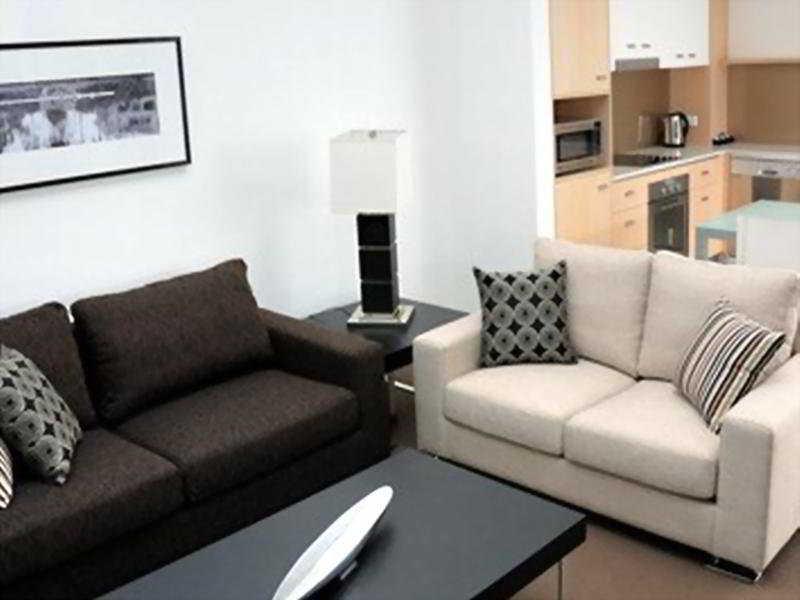 Chancellor Executive Apartments Гоулд Коуст Екстериор снимка