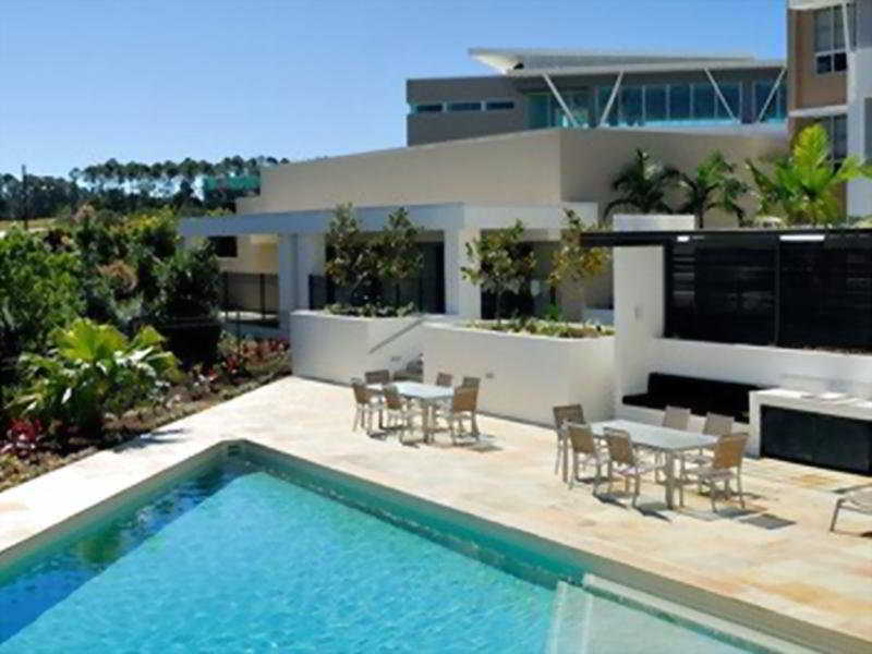Chancellor Executive Apartments Гоулд Коуст Екстериор снимка